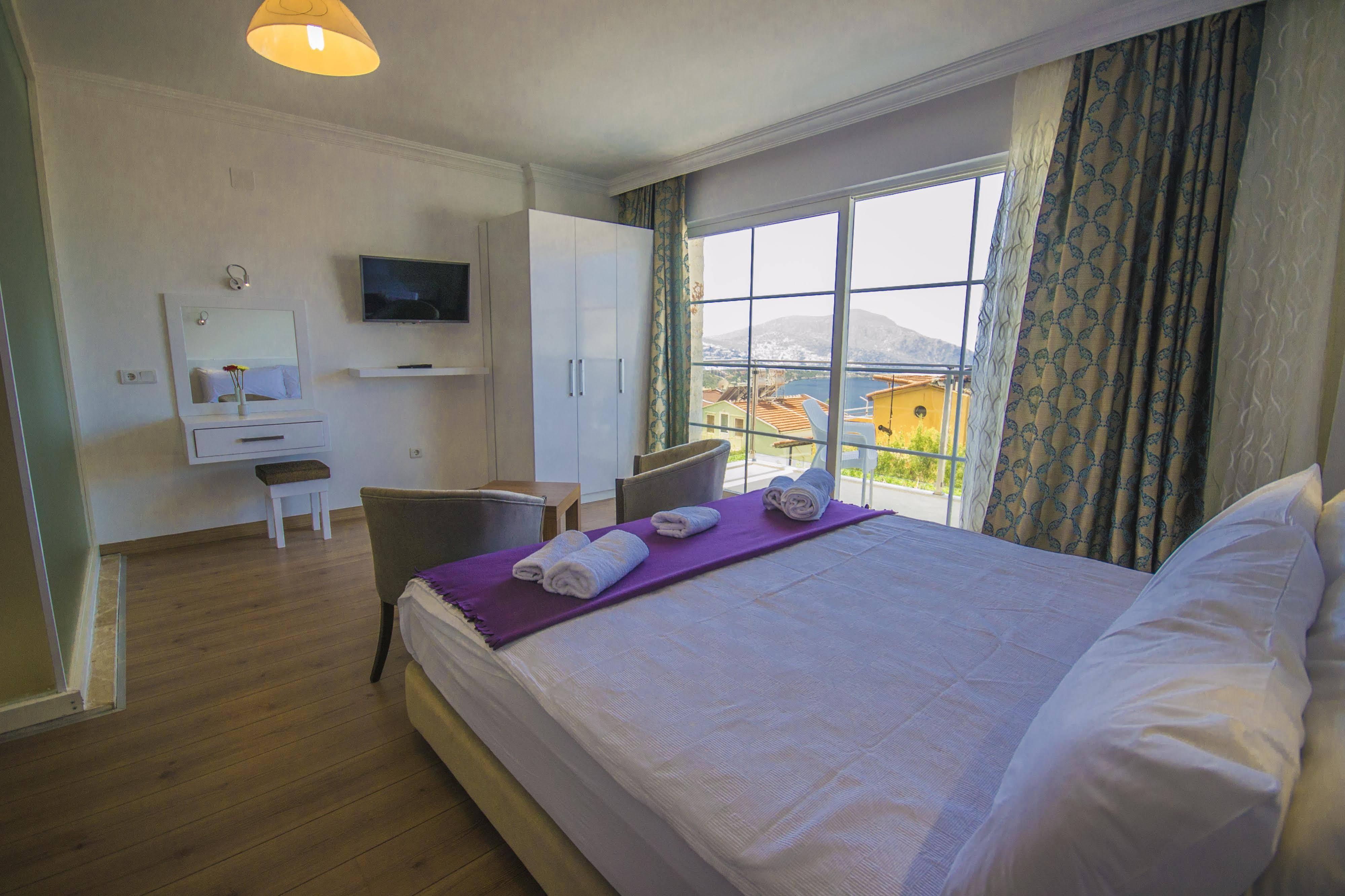 Kelebek Studio Apartments Kalkan Exterior foto